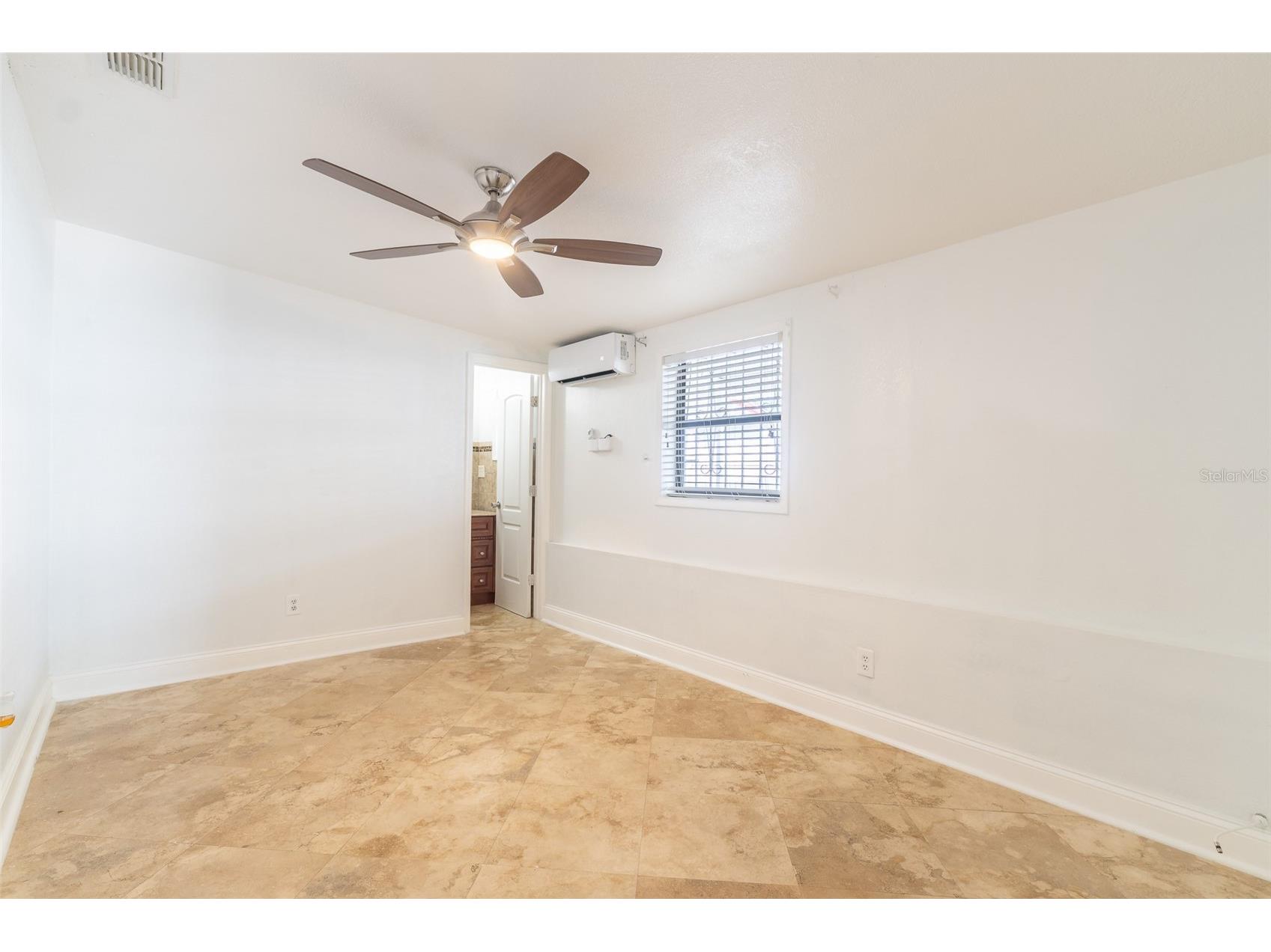 4540 W Jean Street Tampa FL 33614 TB8496078 image15