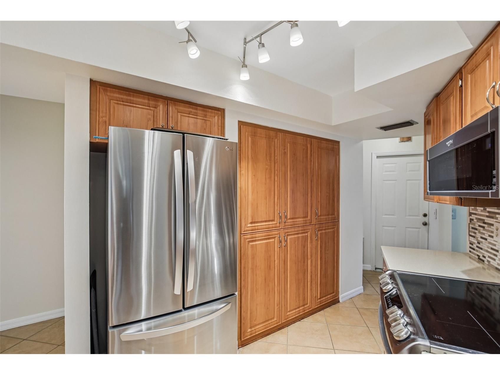 4541 Charing Cross Road Sarasota FL 34241 TB8506161 image13