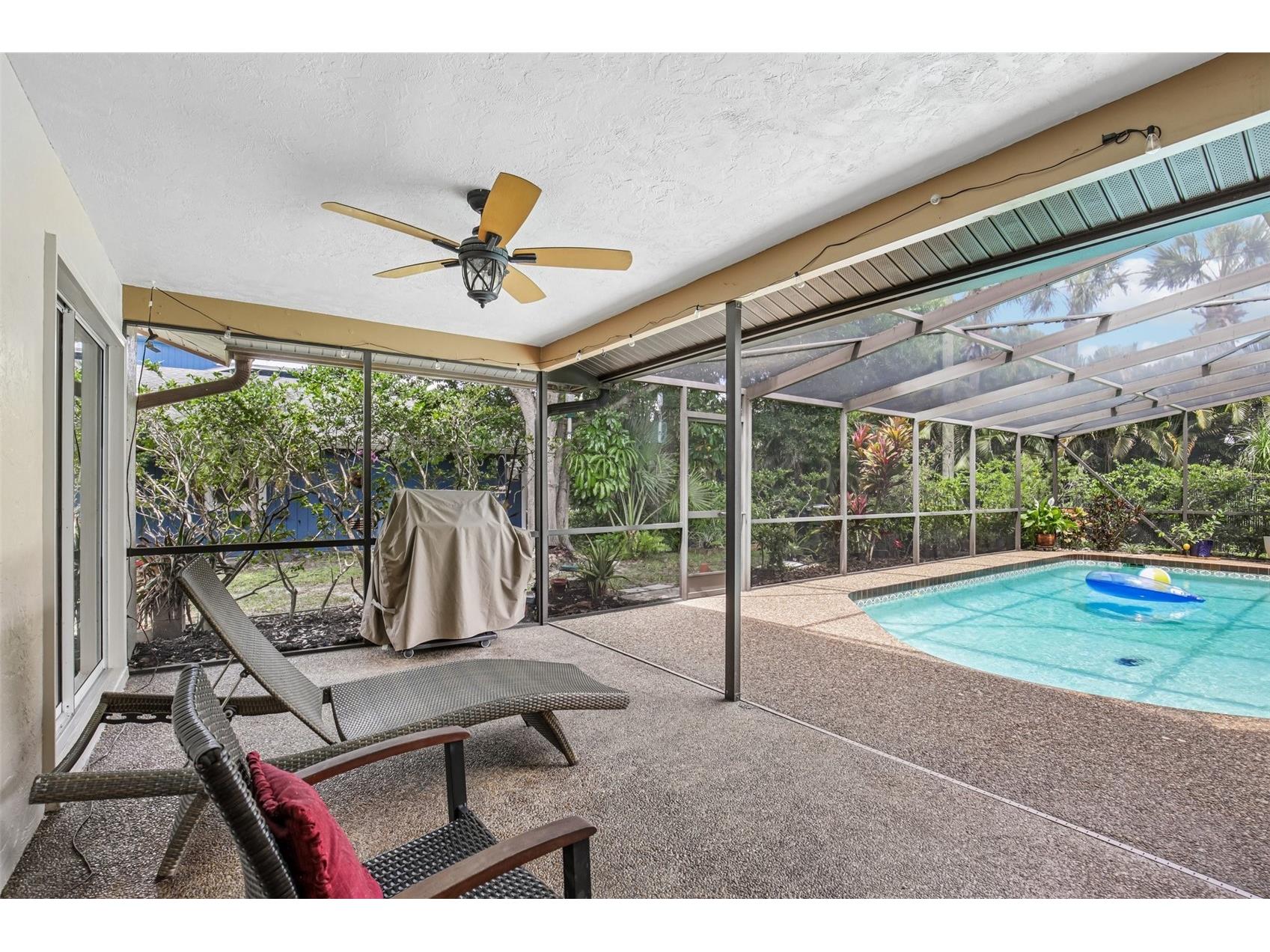 4541 Charing Cross Road Sarasota FL 34241 TB8506161 image30