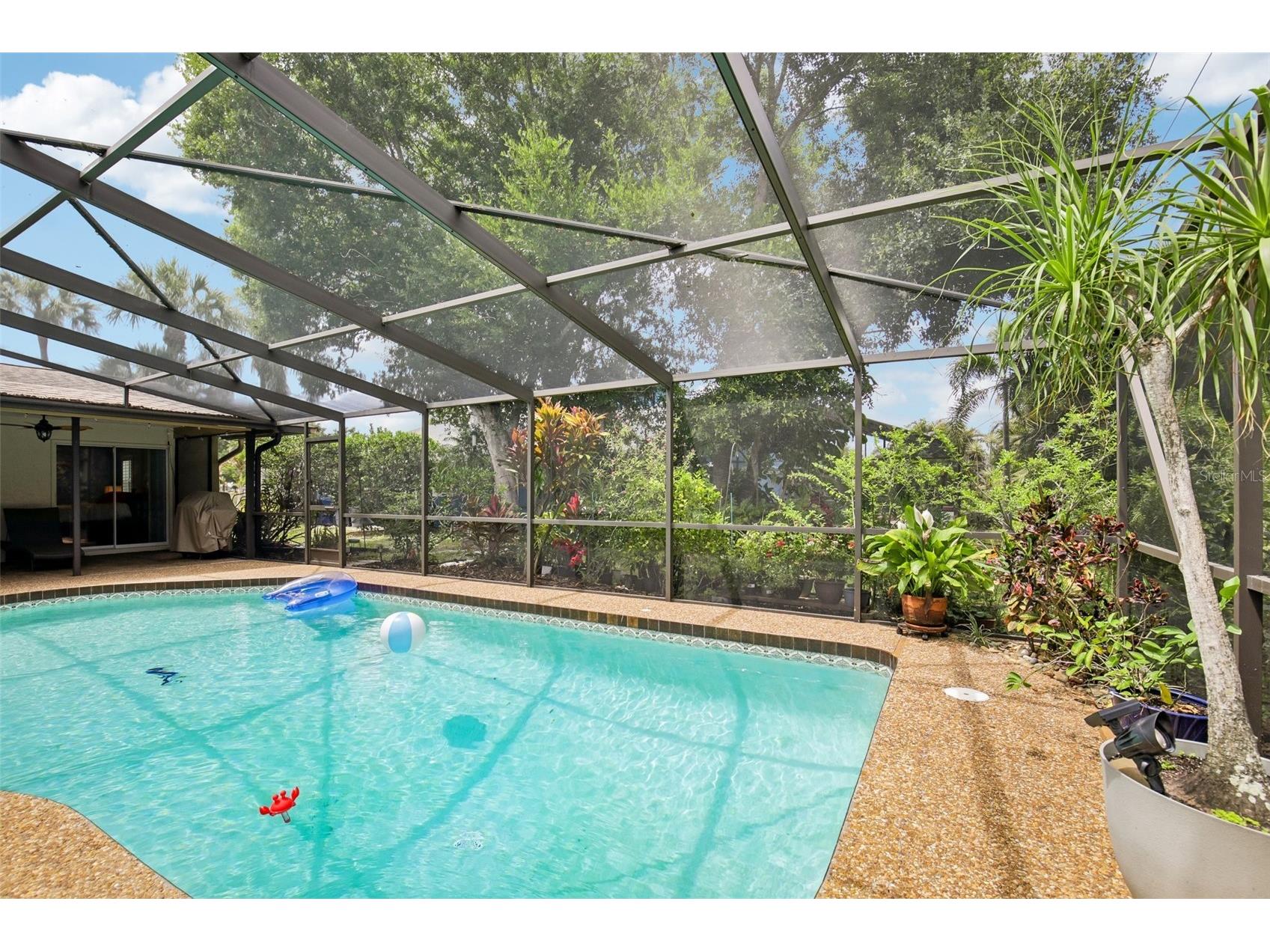 4541 Charing Cross Road Sarasota FL 34241 TB8506161 image32