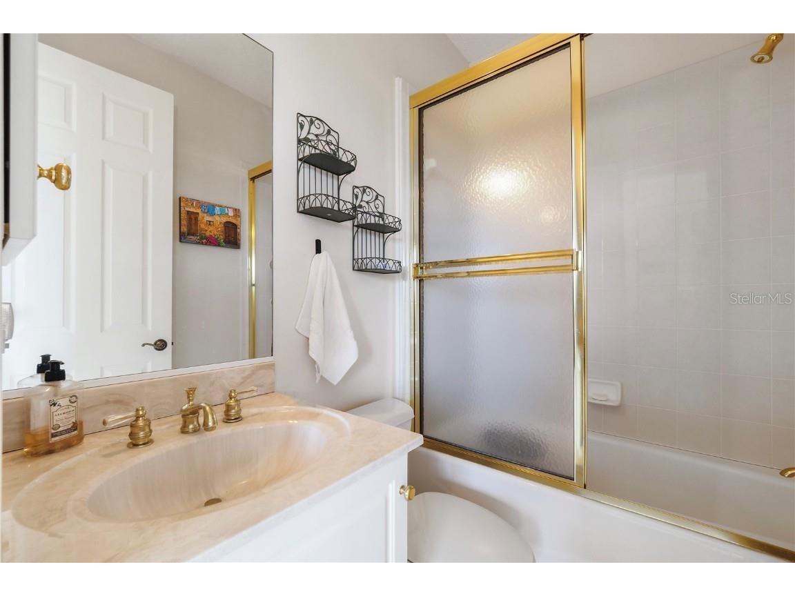 4541 Murcia Boulevard #11 Sarasota FL 34238 A4673824 image39