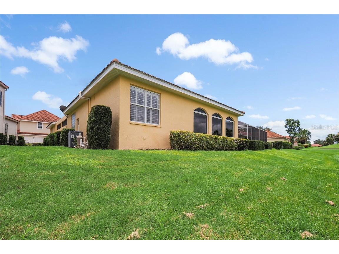 4541 Murcia Boulevard #11 Sarasota FL 34238 A4673824 image42