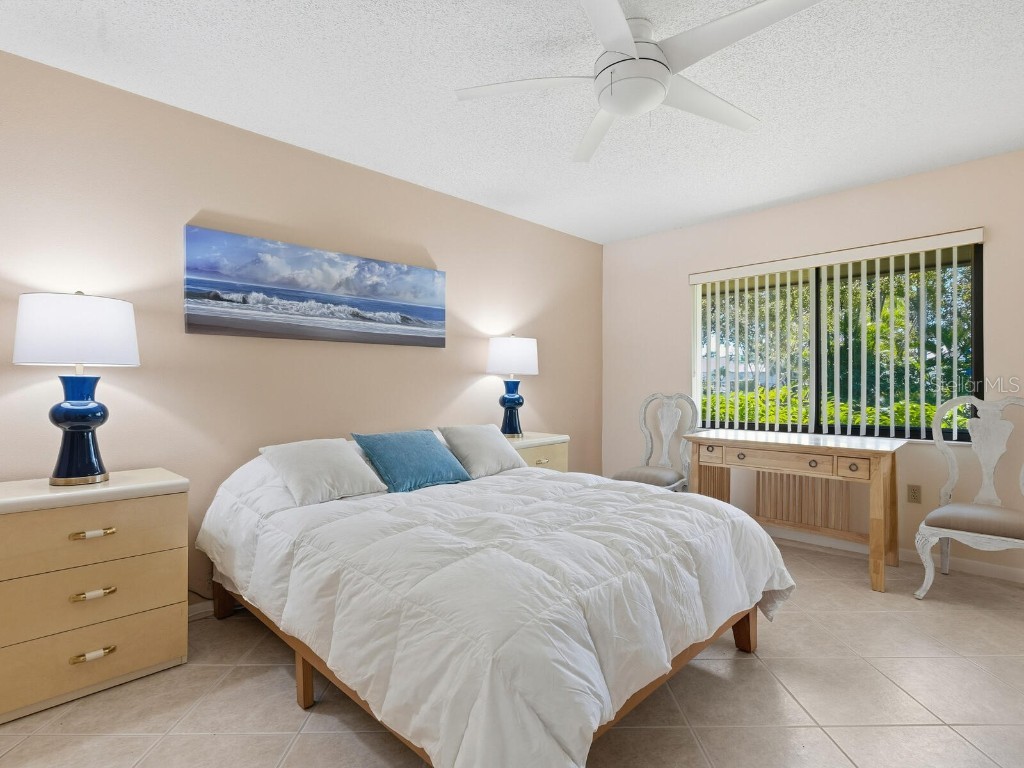 4542 Kingsmere #46 Sarasota FL 34235 A4670244 image11