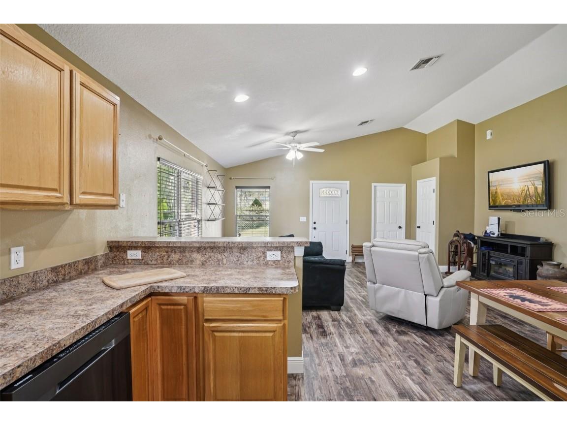 4542 Lemon Street Lady Lake FL 32159 G5105649 image16