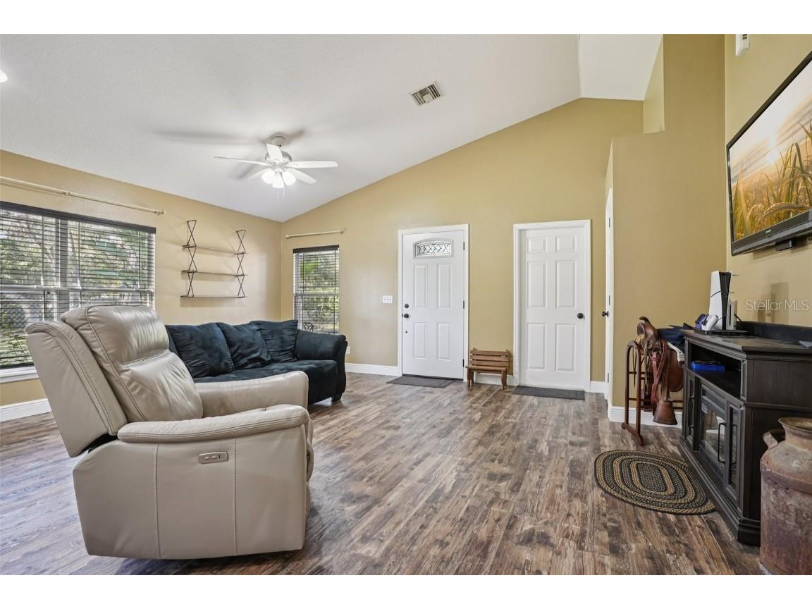 4542 Lemon Street Lady Lake FL 32159 G5105649 image7