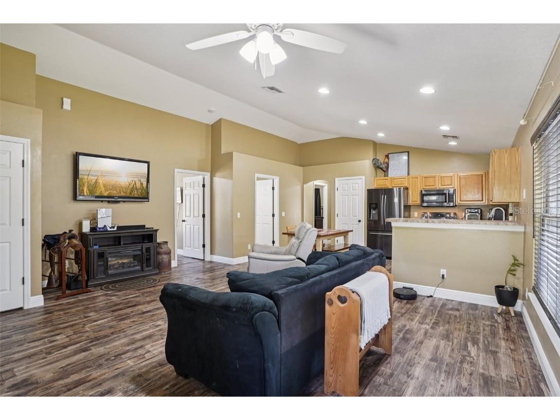 4542 Lemon Street Lady Lake FL 32159 G5105649 image9