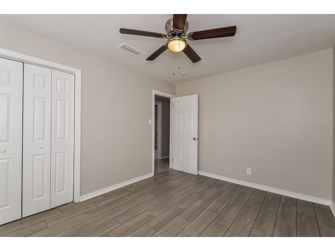 4542 Tarpon Drive Tampa FL 33617 O6301826 image9