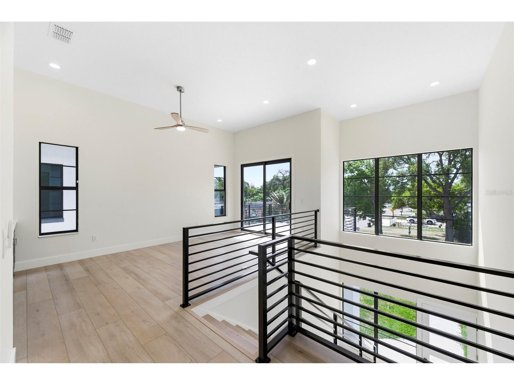 4543 26th Avenue S Saint Petersburg FL 33711 TB8485765 image17