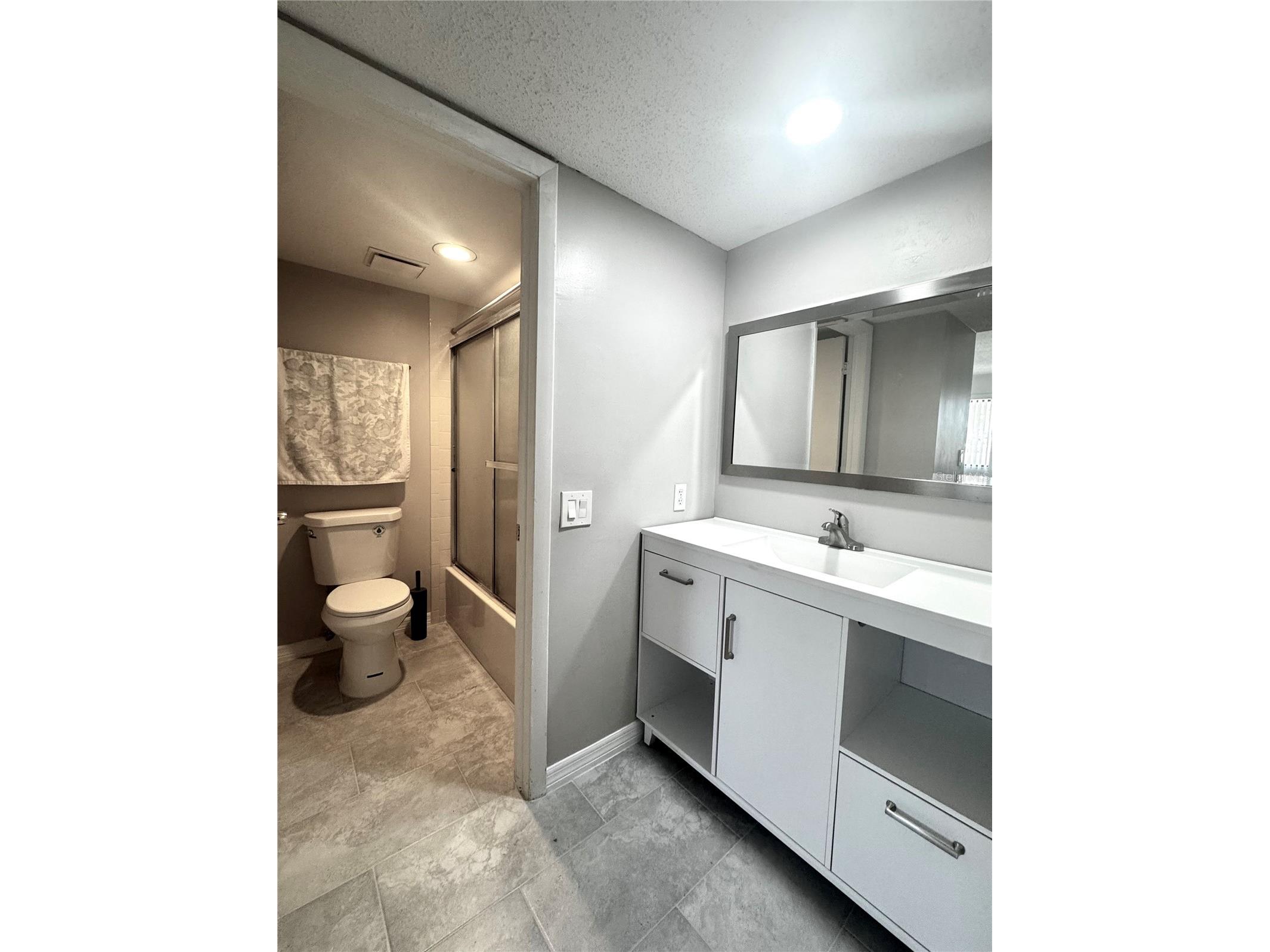 4543 Longwater #22 Sarasota FL 34235 A4664036 image17