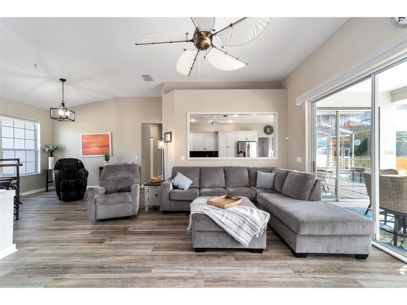 4543 N Jademoor Drive Beverly Hills FL 34465 OM723753 image8