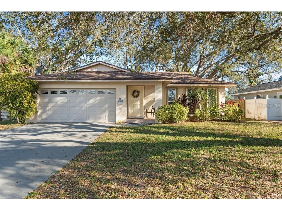 4544 Beacon Drive Sarasota FL 34232 A4642232 image1