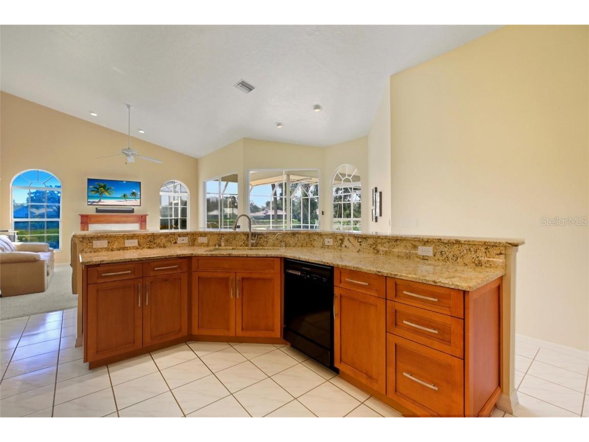 4544 Longspur Lane Sarasota FL 34238 A4669125 image12
