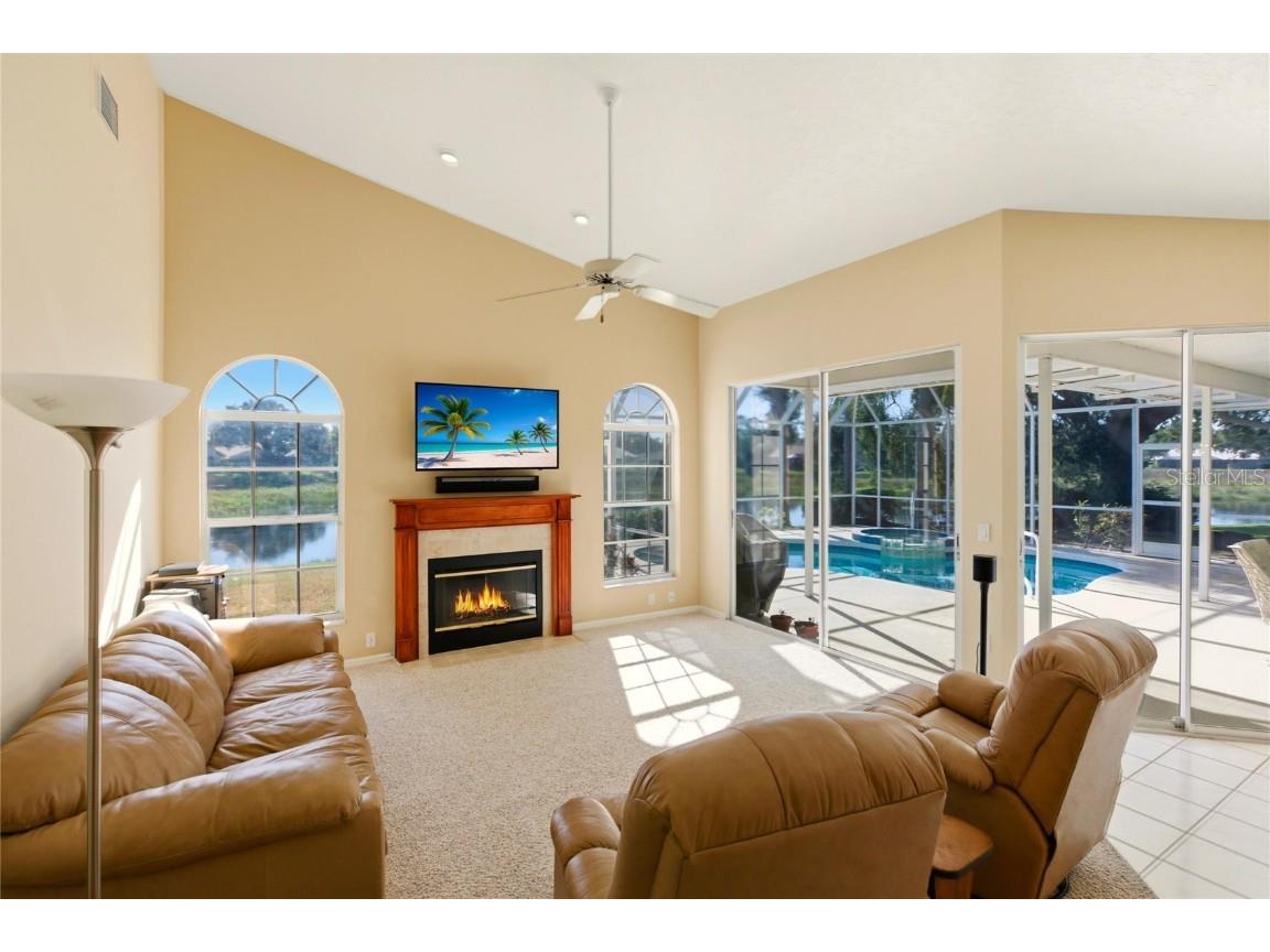 4544 Longspur Lane Sarasota FL 34238 A4669125 image20