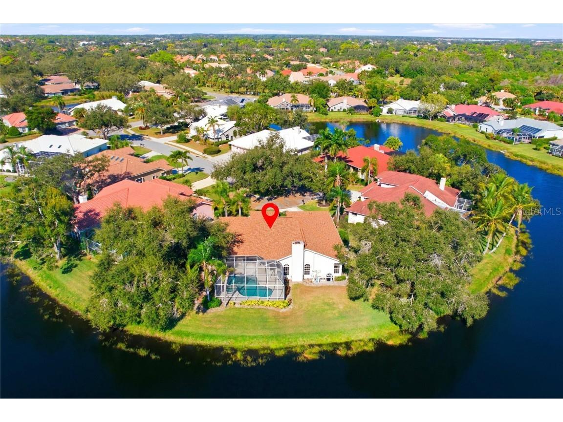 4544 Longspur Lane Sarasota FL 34238 A4669125 image3