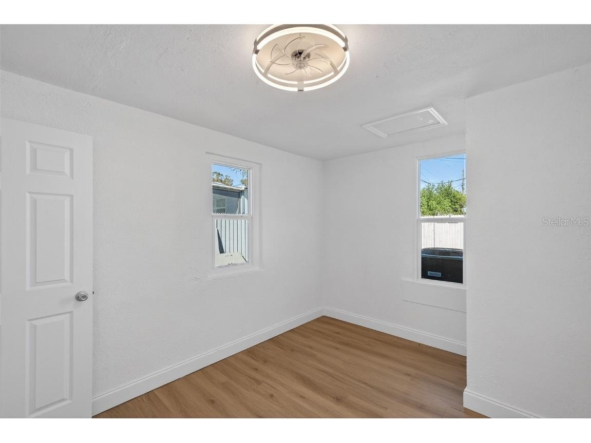 4545 12th Avenue S Saint Petersburg FL 33711 TB8451636 image11