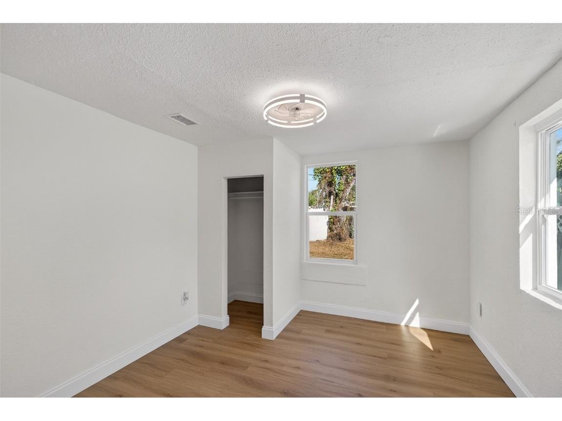 4545 12th Avenue S Saint Petersburg FL 33711 TB8451636 image13