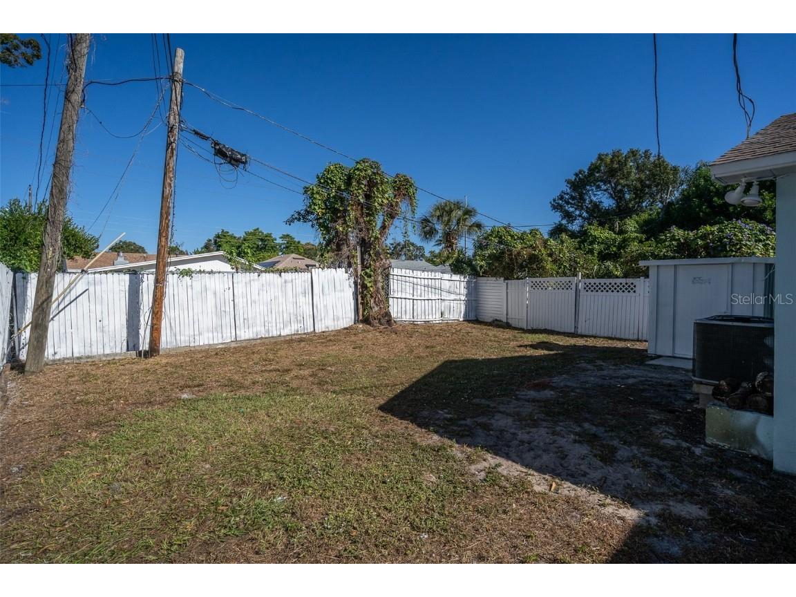 4545 12th Avenue S Saint Petersburg FL 33711 TB8451636 image23
