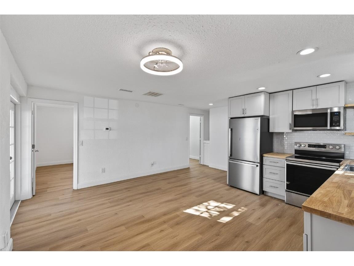 4545 12th Avenue S Saint Petersburg FL 33711 TB8451636 image6