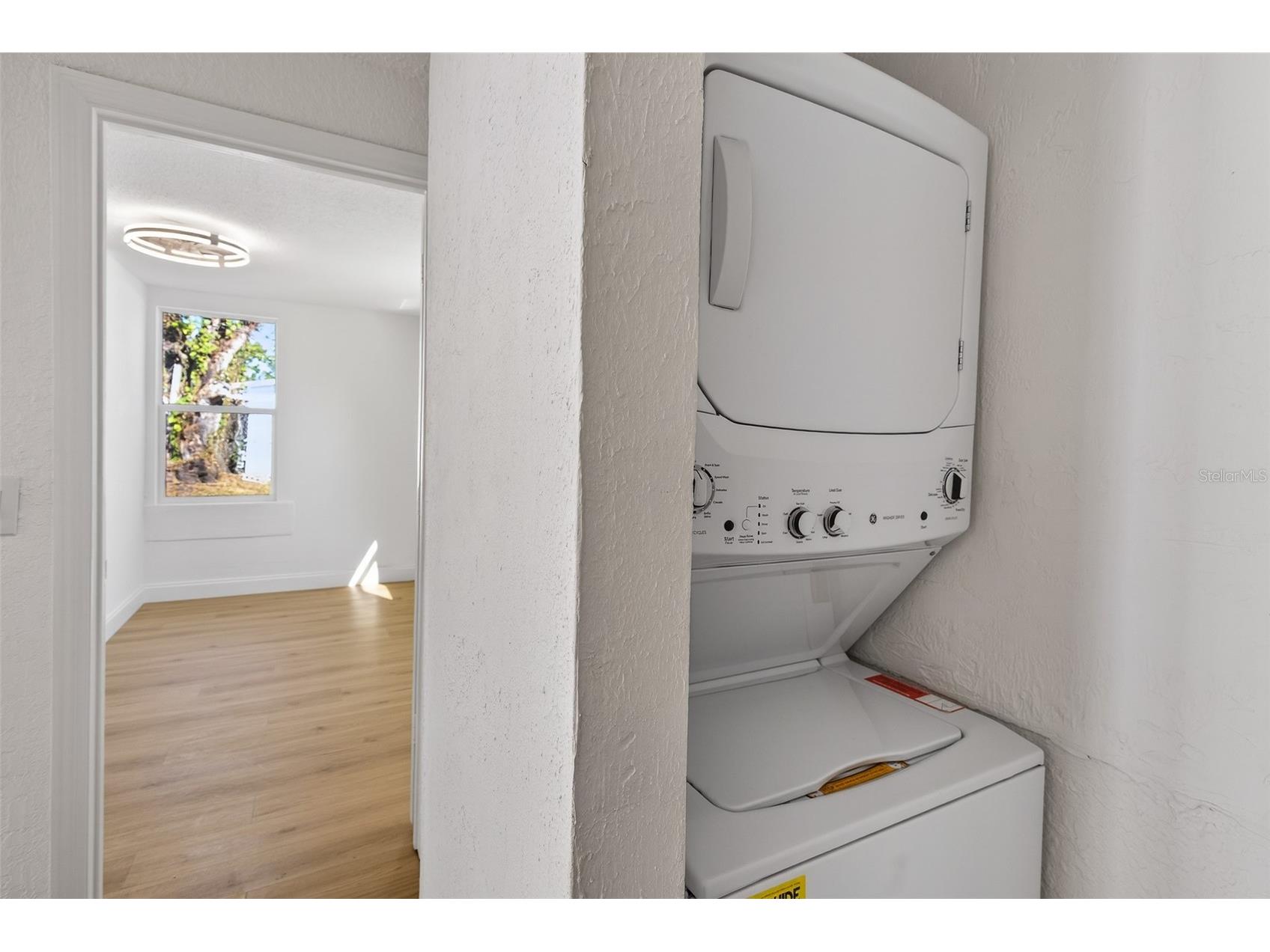 4545 12th Avenue S Saint Petersburg FL 33711 TB8518742 image10