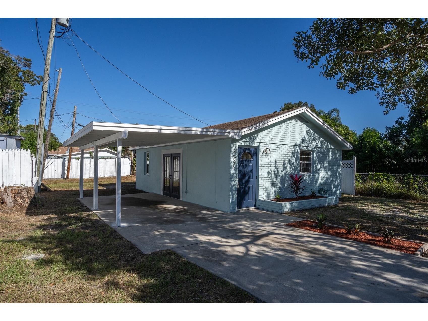 4545 12th Avenue S Saint Petersburg FL 33711 TB8518742 image2