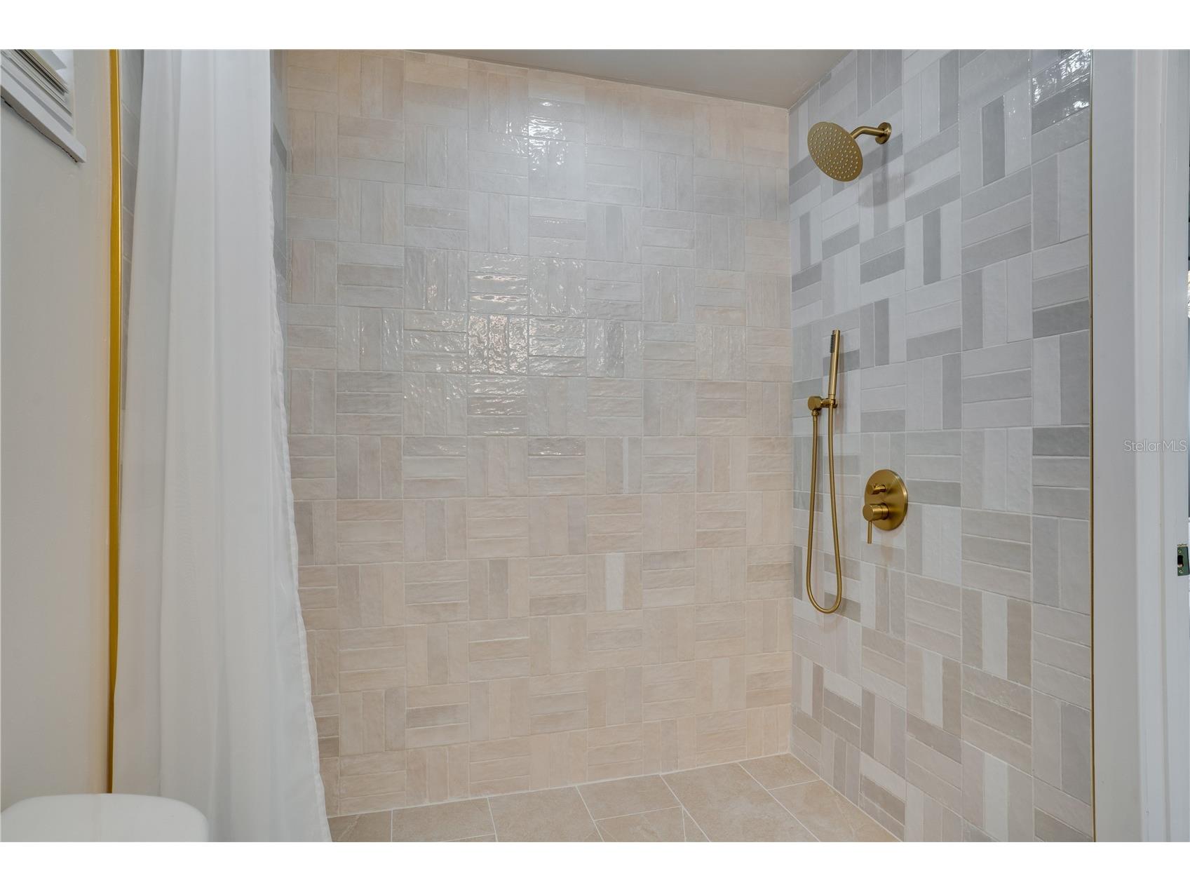 4545 25th Avenue N Saint Petersburg FL 33713 TB8501886 image19
