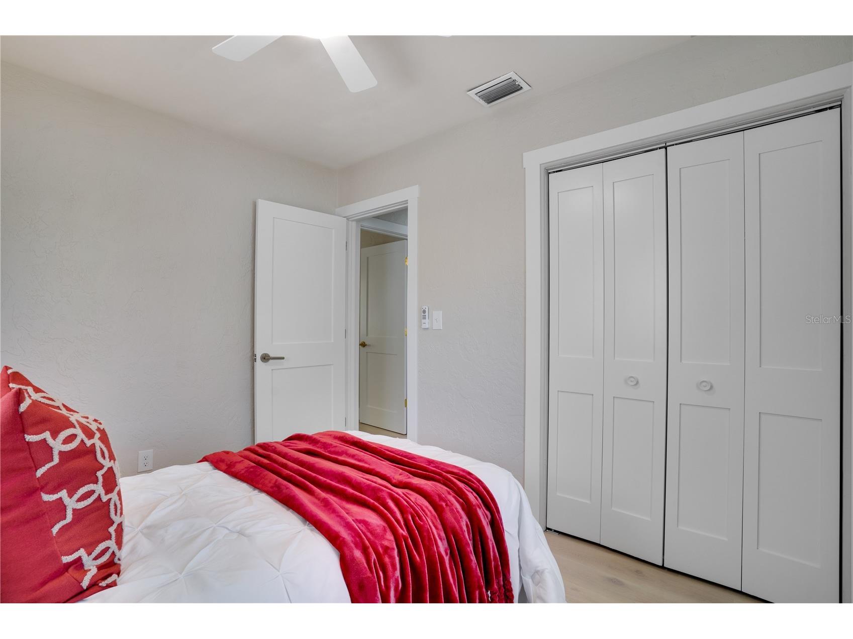 4545 25th Avenue N Saint Petersburg FL 33713 TB8501886 image25