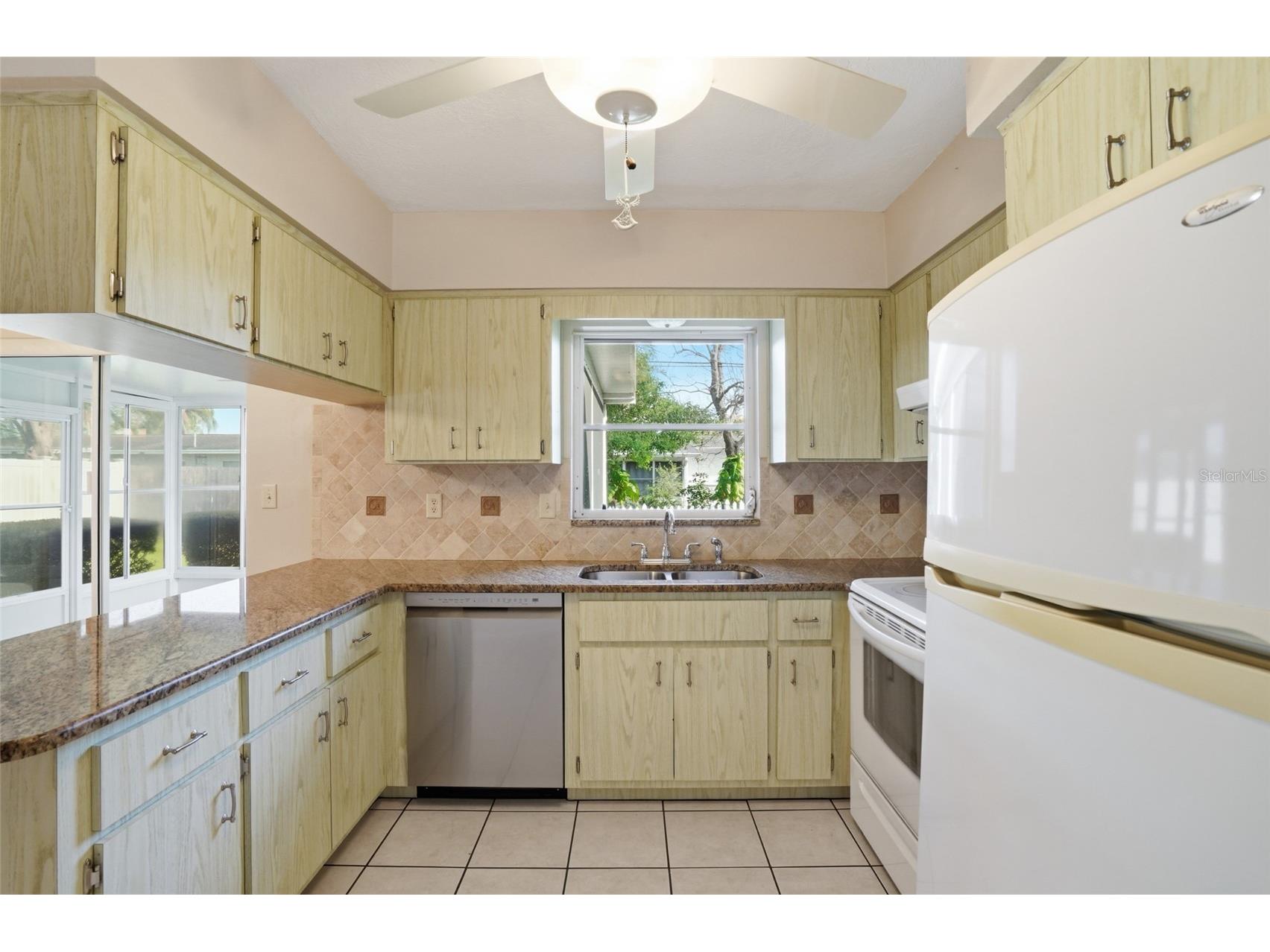 4545 34th Avenue N Saint Petersburg FL 33713 TB8487423 image23