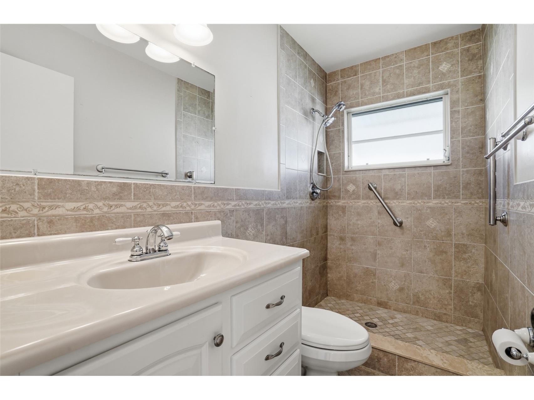4545 34th Avenue N Saint Petersburg FL 33713 TB8487423 image34