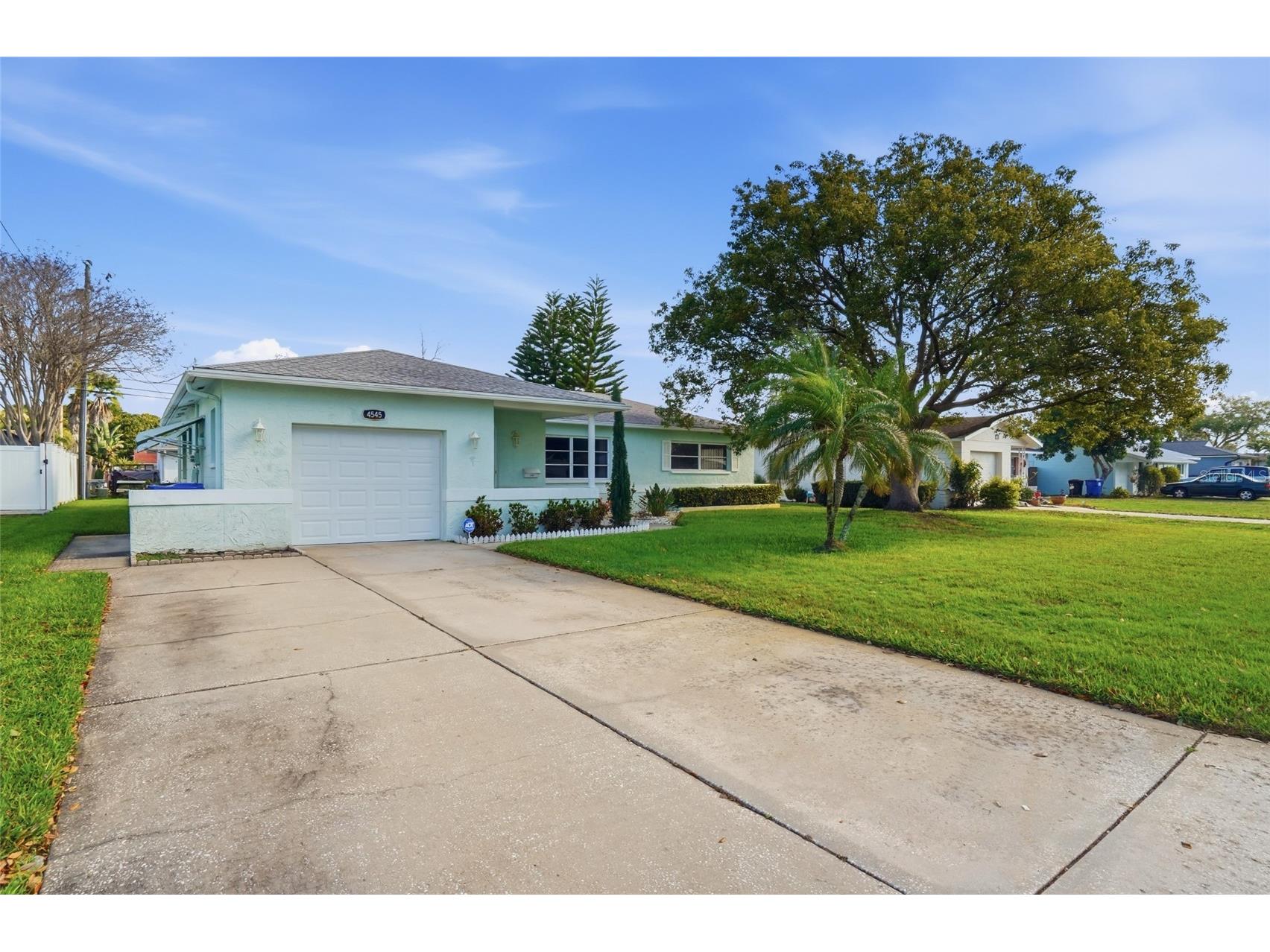 4545 34th Avenue N Saint Petersburg FL 33713 TB8487423 image46