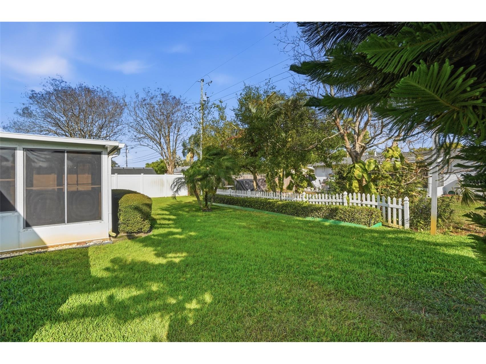 4545 34th Avenue N Saint Petersburg FL 33713 TB8487423 image47