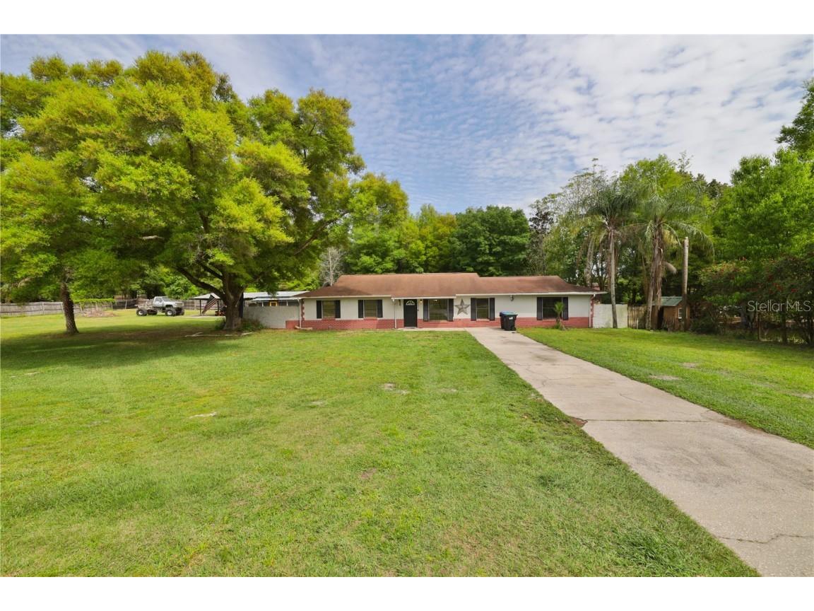 4545 Cemetery Road Mount Dora FL 32757 V4935207 image1