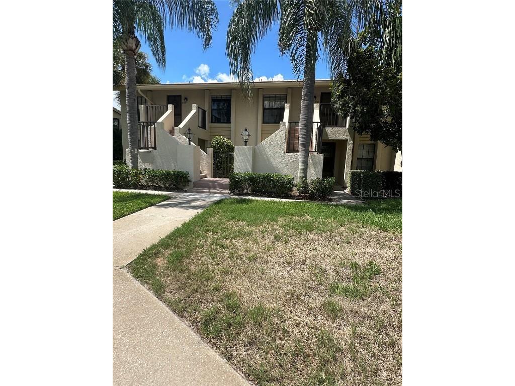 4546 Weybridge #39 Sarasota FL 34235 A4522447 image1