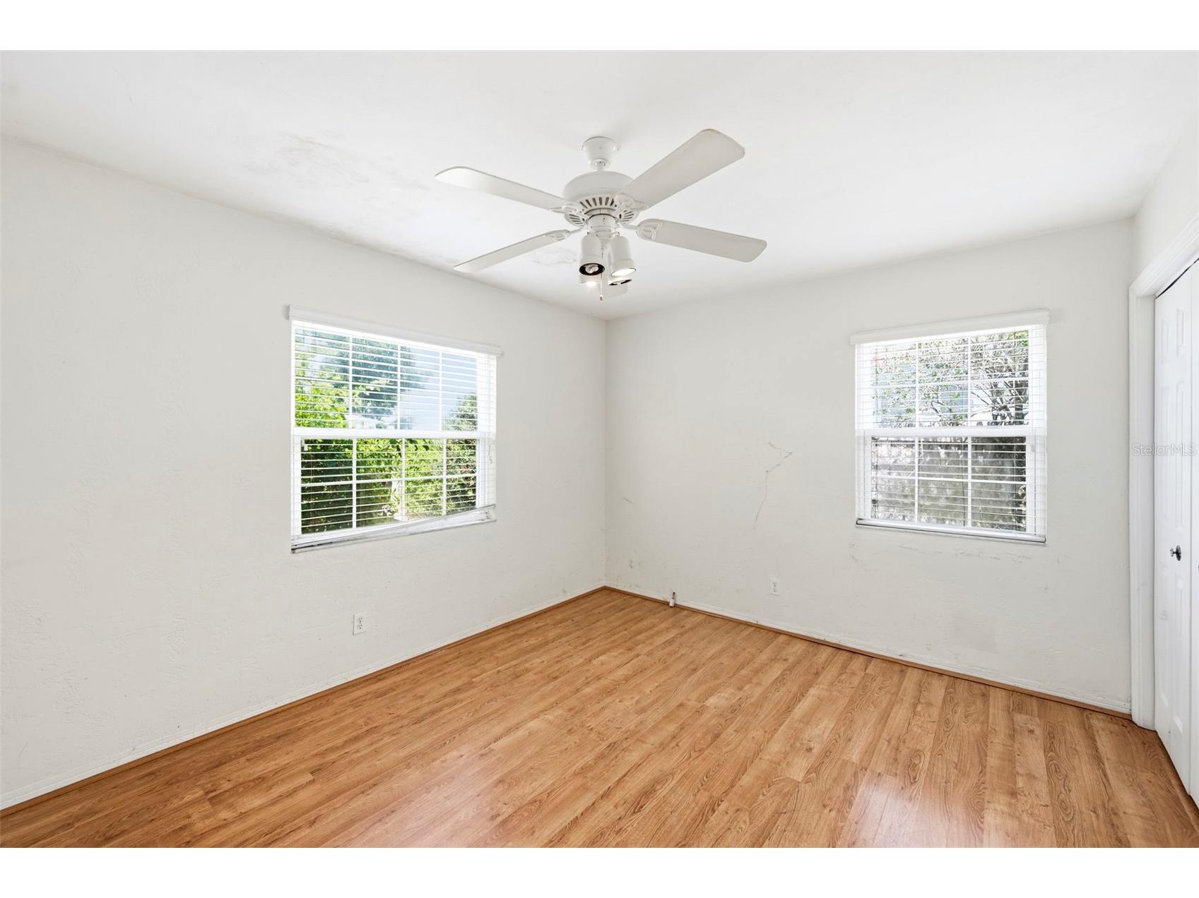 4548 12th Avenue N Saint Petersburg FL 33713 TB8528387 image11