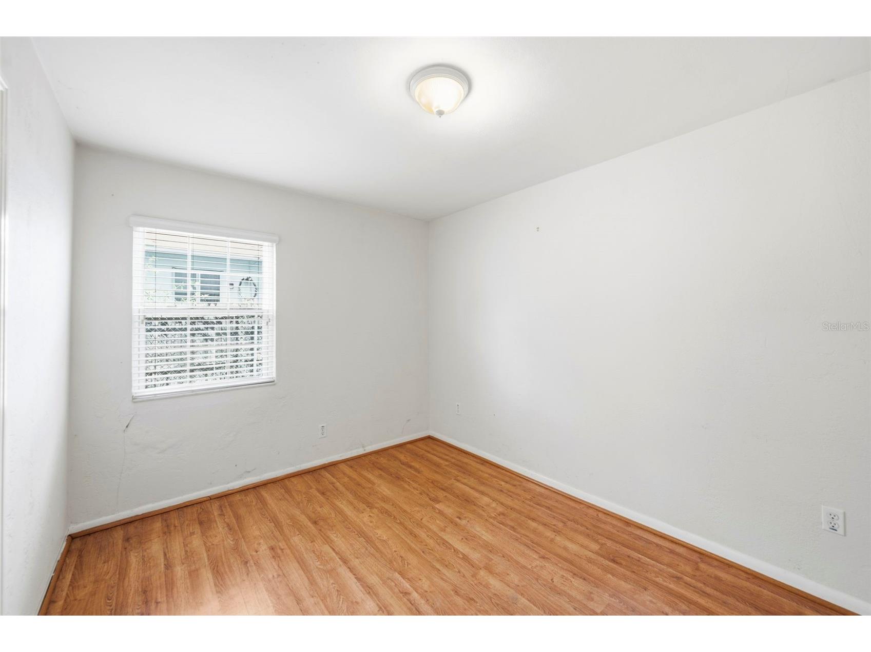 4548 12th Avenue N Saint Petersburg FL 33713 TB8528387 image15
