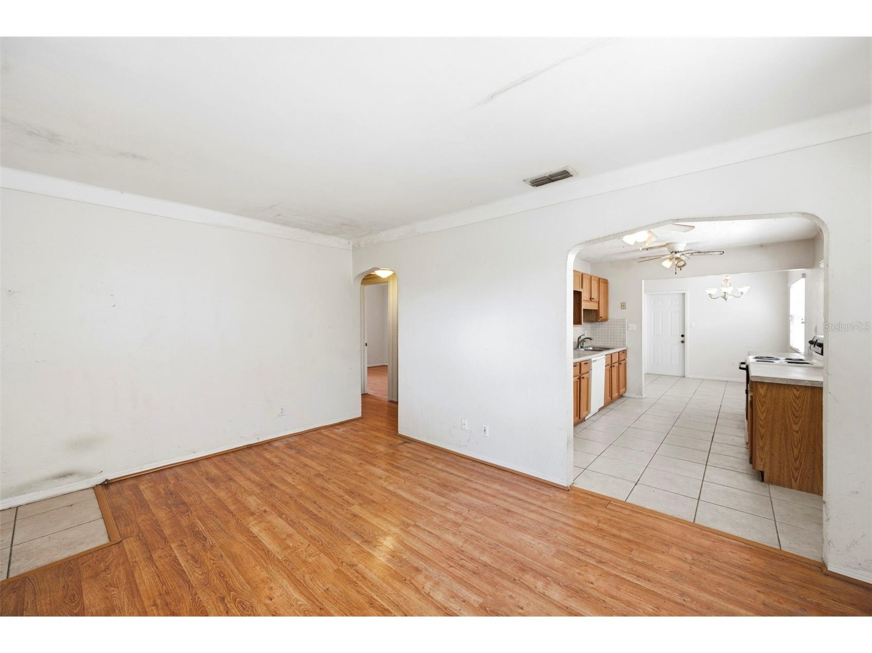 4548 12th Avenue N Saint Petersburg FL 33713 TB8528387 image24