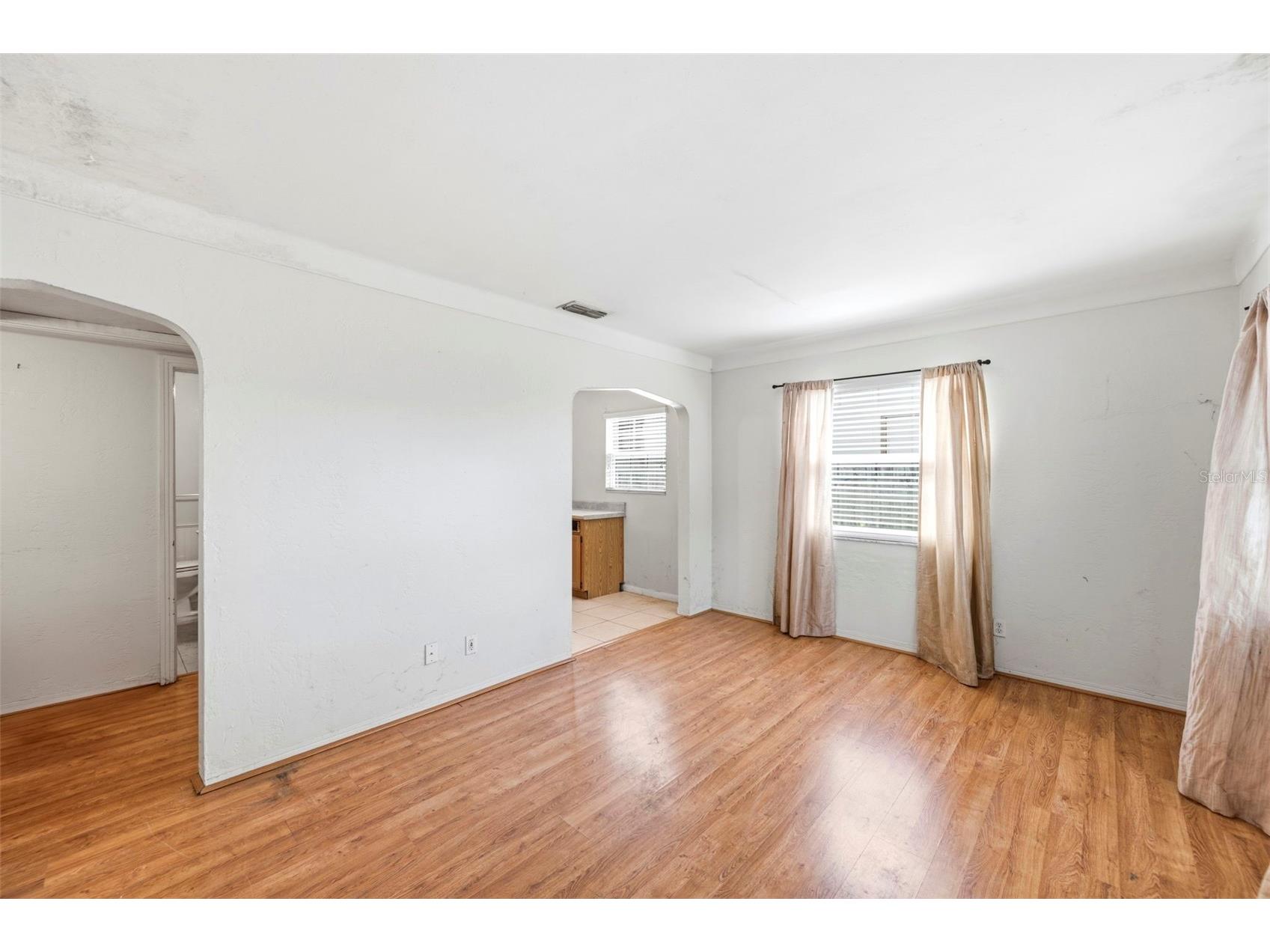 4548 12th Avenue N Saint Petersburg FL 33713 TB8528387 image25