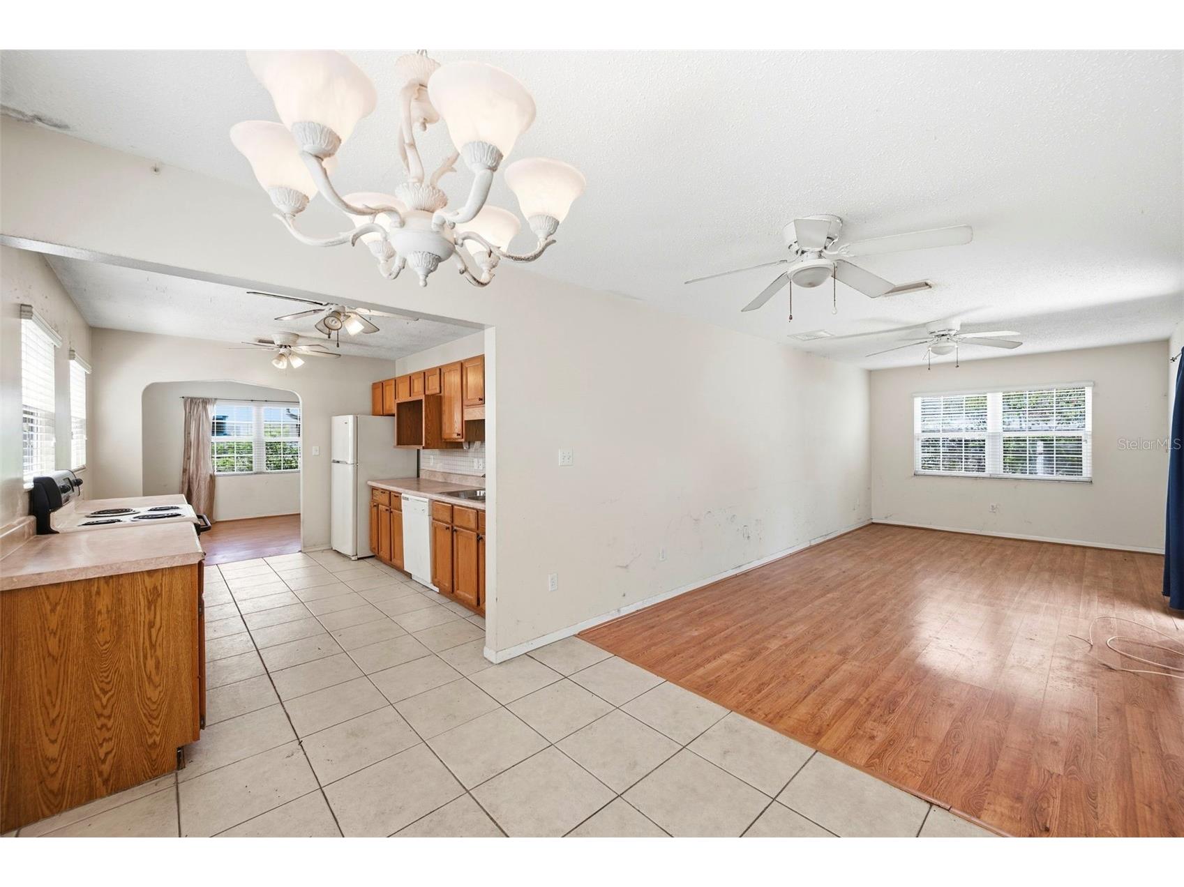 4548 12th Avenue N Saint Petersburg FL 33713 TB8528387 image32