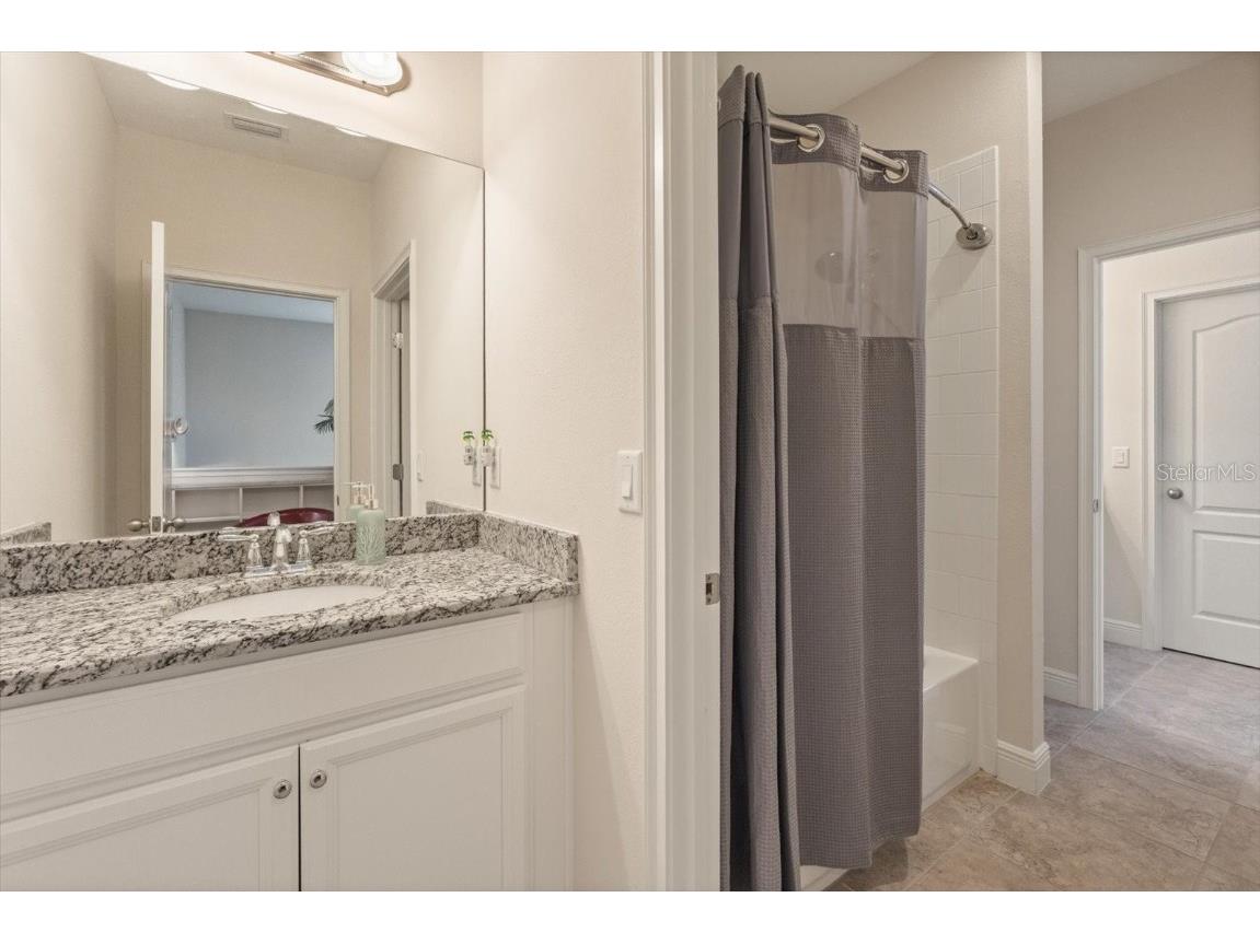 4548 Chinkapin Drive Sarasota FL 34232 A4673302 image41