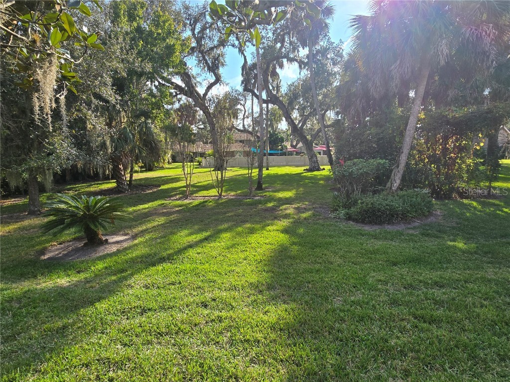 4548 Forest Wood Trail #27 Sarasota FL 34241 A4673648 image27