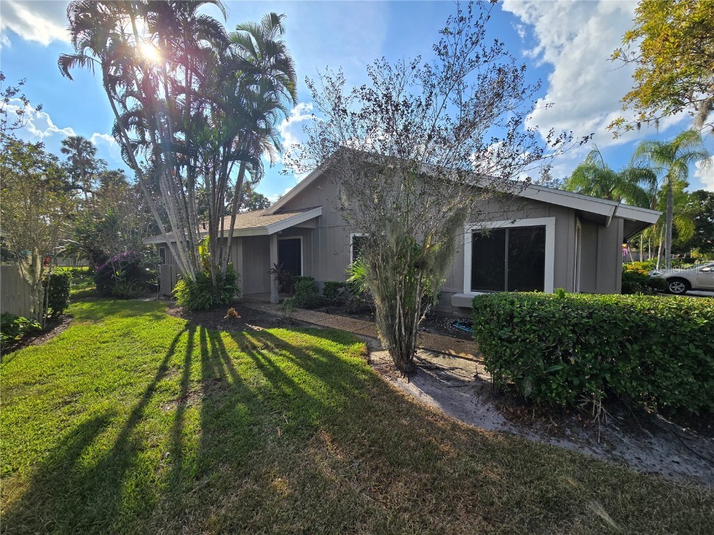 4548 Forest Wood Trail #27 Sarasota FL 34241 A4673648 image5
