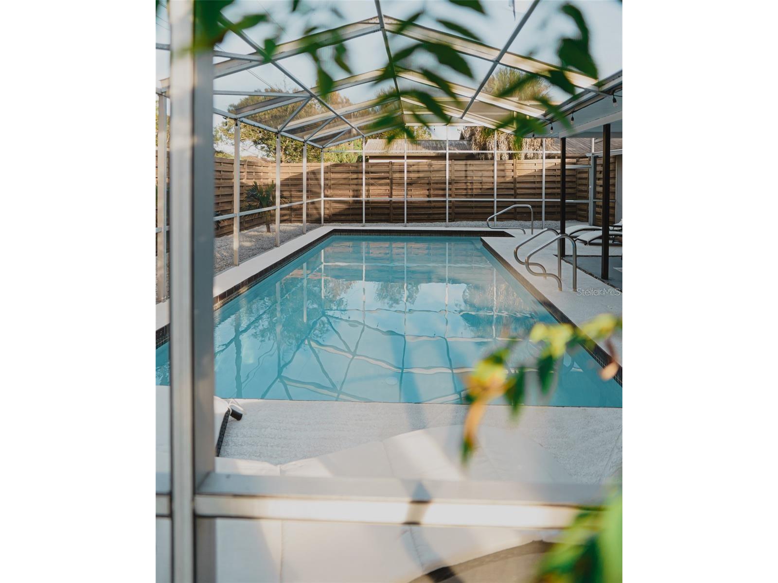 4549 Mcintosh Lane Sarasota FL 34232 A4685856 image16