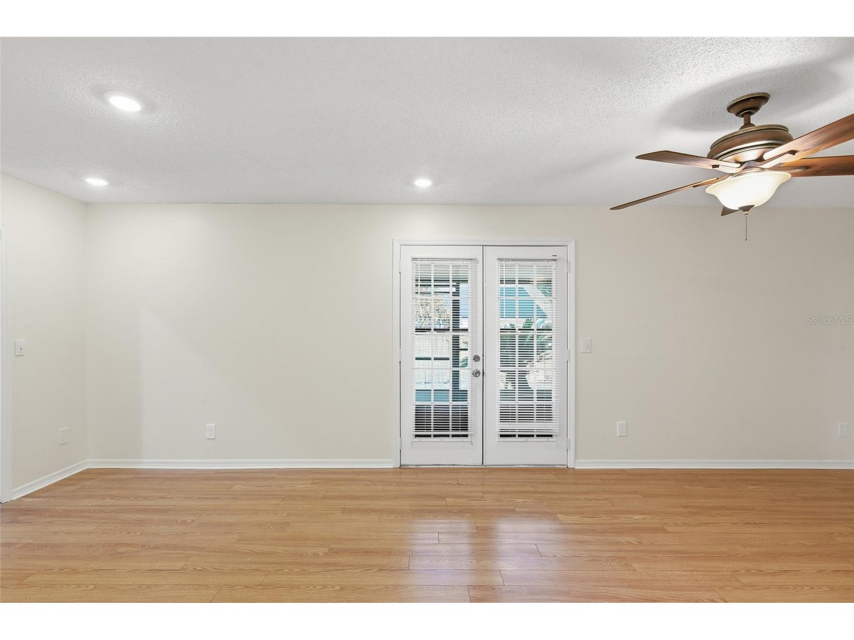 4549 Point Look Out Road Orlando FL 32808 O6381998 image15
