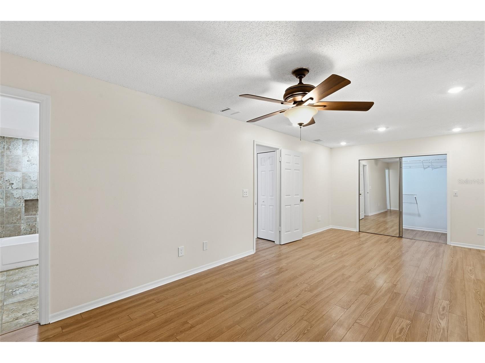 4549 Point Look Out Road Orlando FL 32808 O6381998 image19