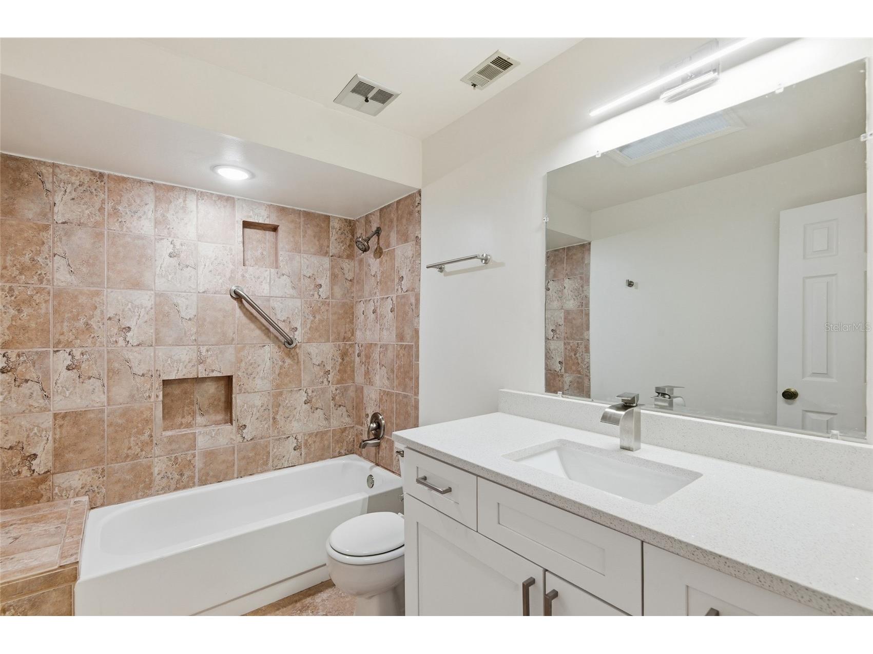 4549 Point Look Out Road Orlando FL 32808 O6381998 image22