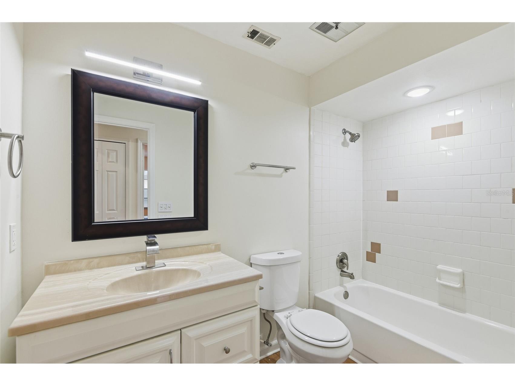 4549 Point Look Out Road Orlando FL 32808 O6381998 image25