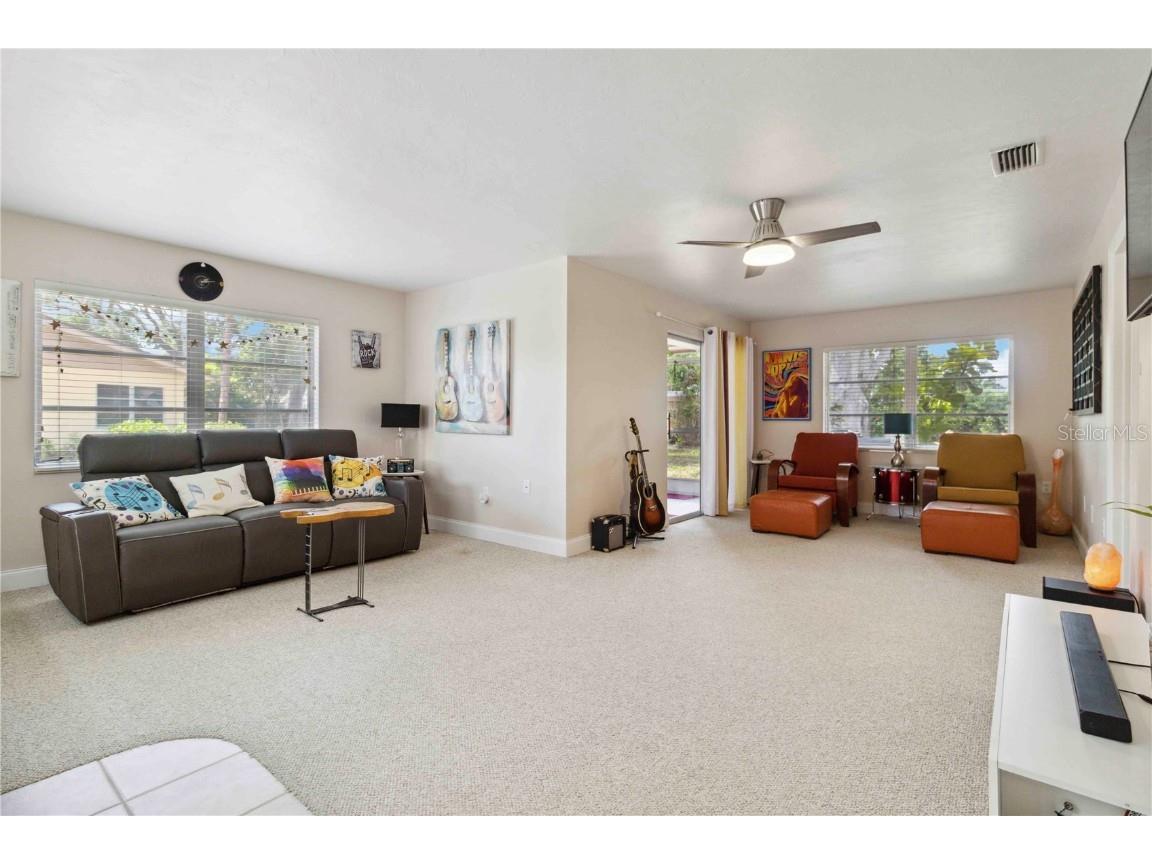 4549 Tippecanoe Trail #20 Sarasota FL 34233 A4658714 image3