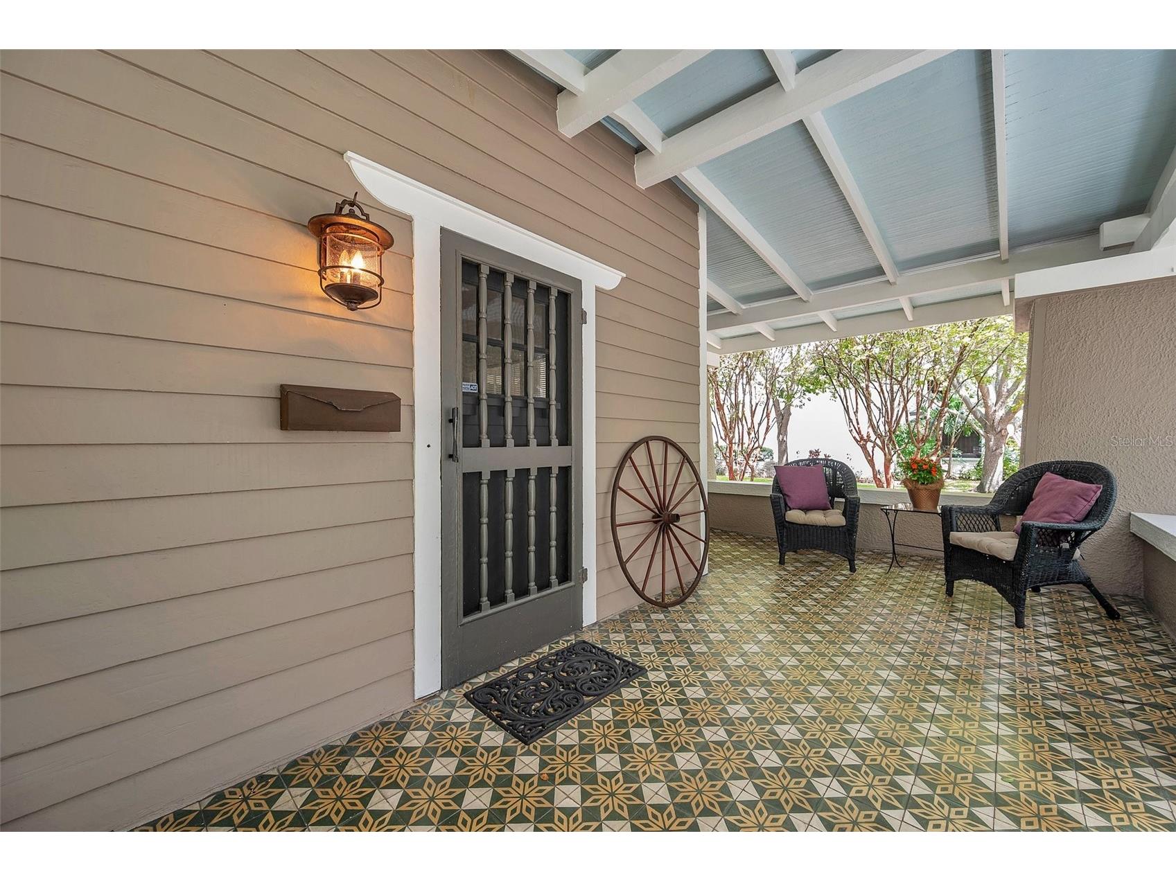 455 13 Th Avenue NE Saint Petersburg FL 33701 TB8302135 image10