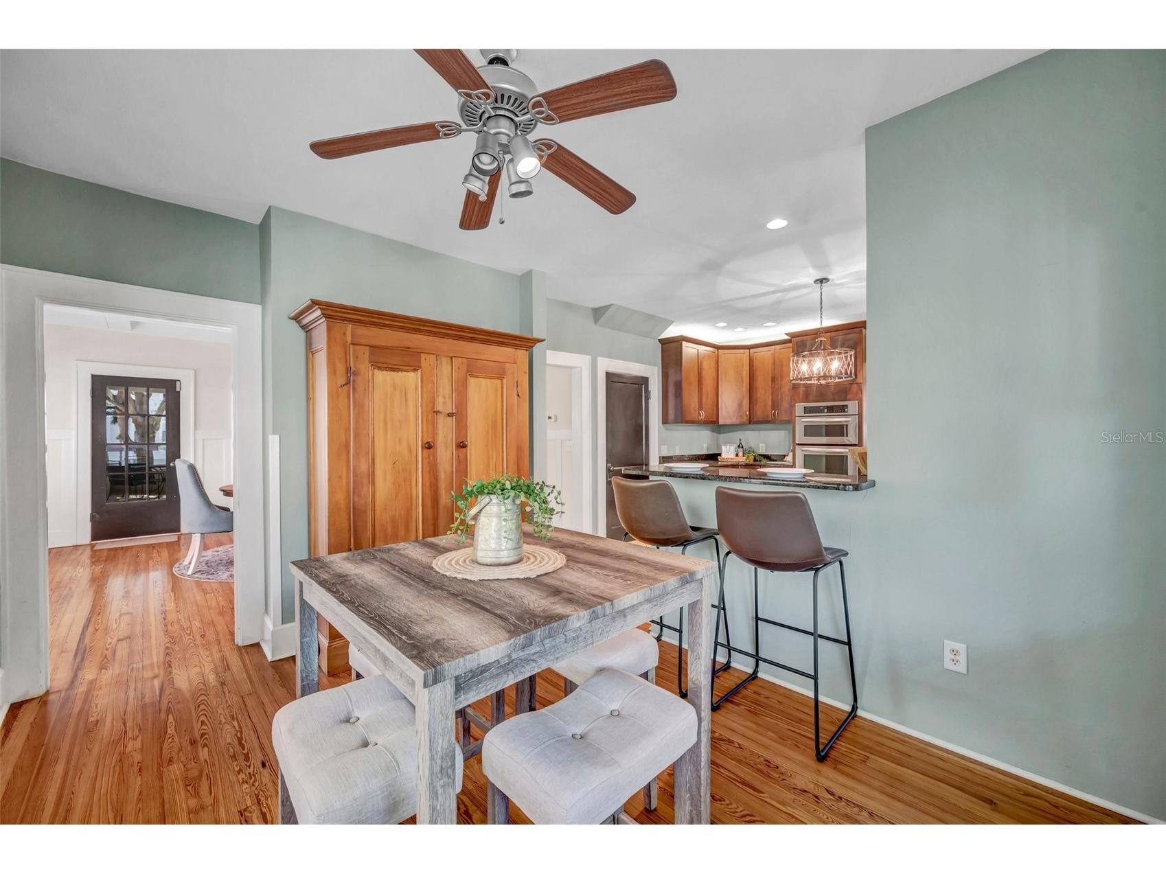 455 13 Th Avenue NE Saint Petersburg FL 33701 TB8302135 image30