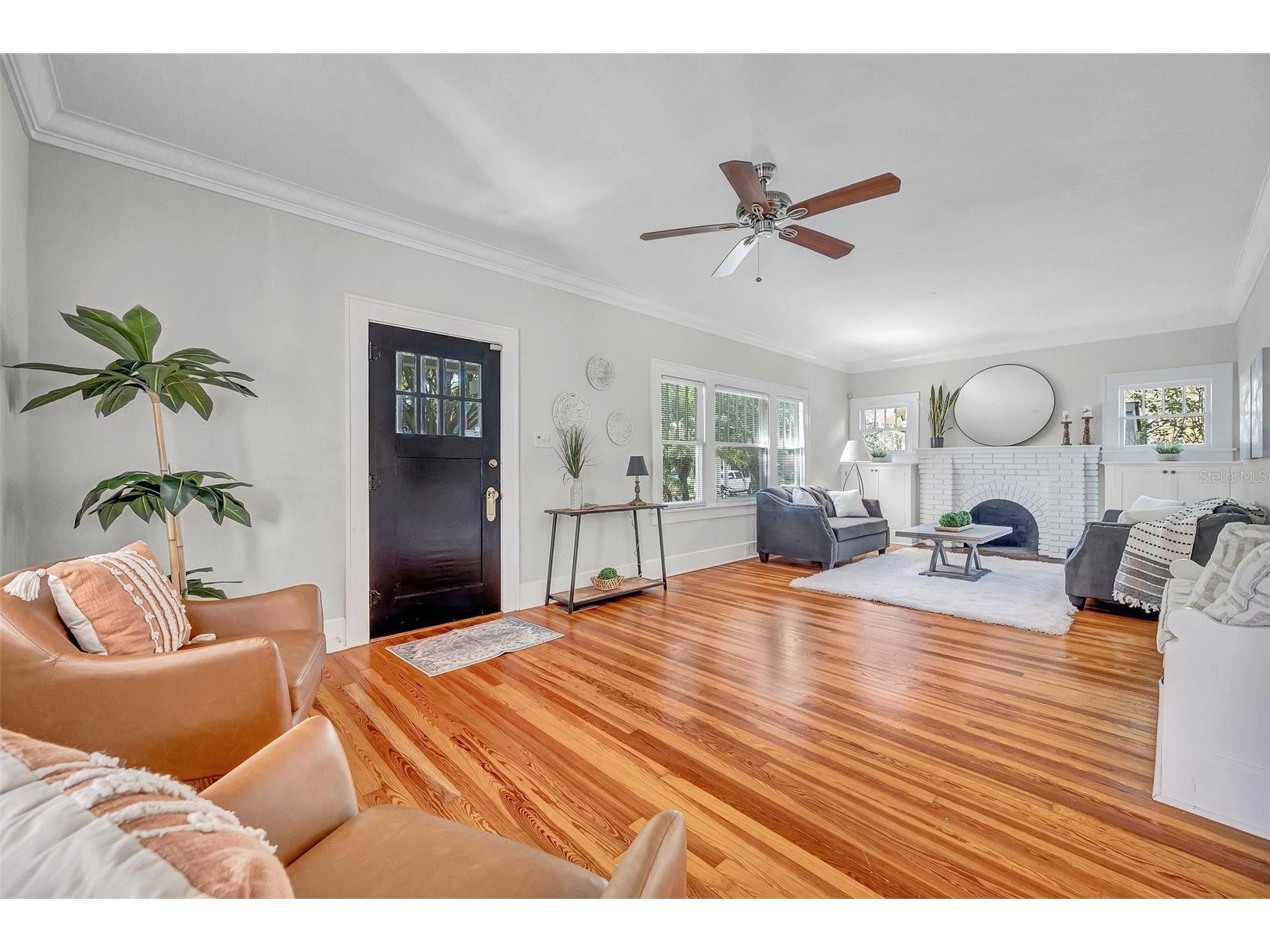 455 13th Avenue NE Saint Petersburg FL 33701 TB8321529 image10