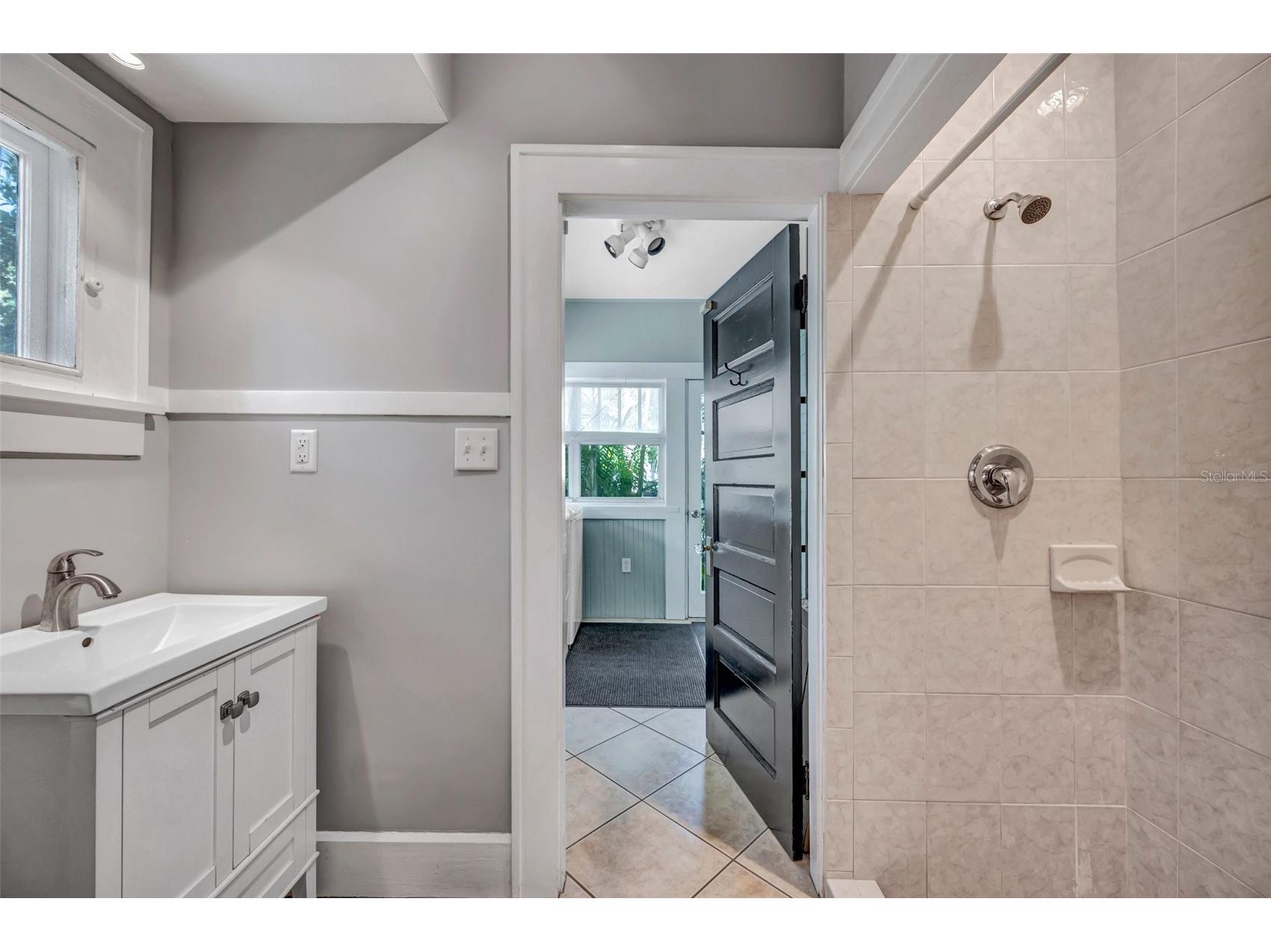 455 13th Avenue NE Saint Petersburg FL 33701 TB8321529 image29